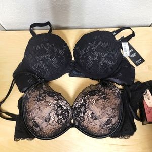 Torrid & Victoria's Secret Bra Set, 38C